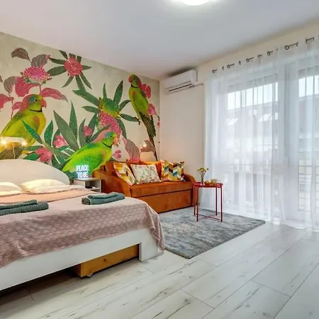 Bohemian Breeze Budapest